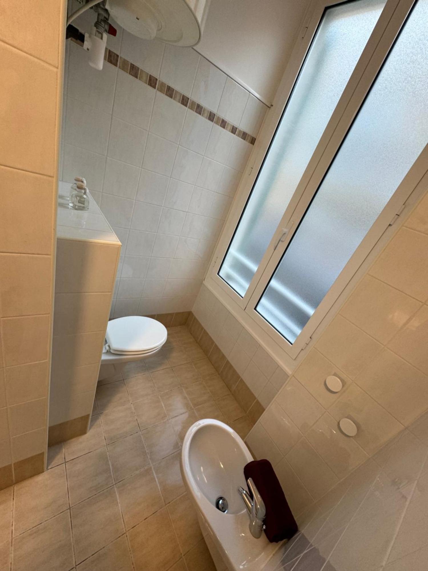 Prato Home - Apartment Near The Beach In מנטון מראה חיצוני תמונה